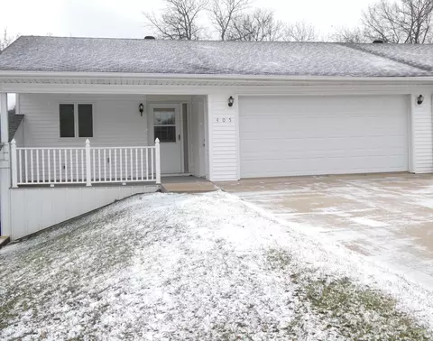 405 19th St, Windom, MN 56101