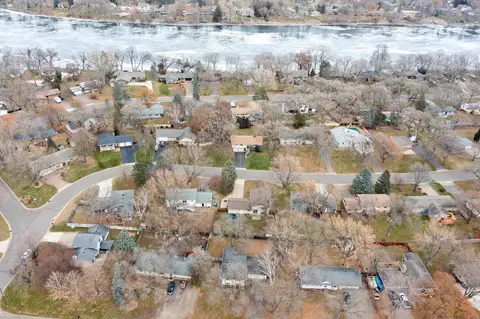 1009 Dayton Rd, Champlin, MN 55316
