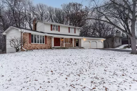 9901 Saint Johns Rd, Minnetonka, MN 55305