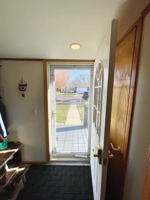 332 N Spring Ave, Springfield, MN 56087 photo 16