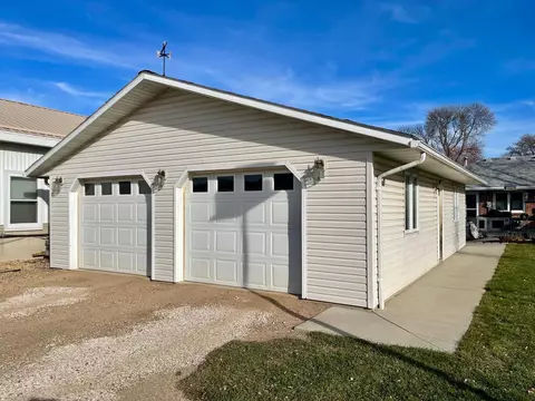 332 N Spring Ave, Springfield, MN 56087 photo 49