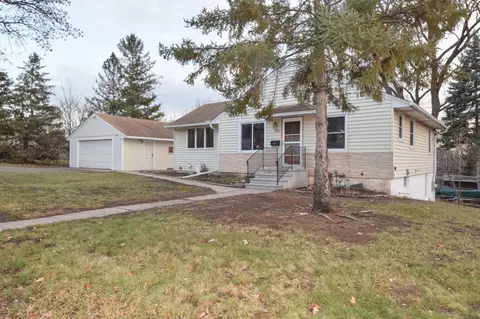 570 Orange Ave W, Saint Paul, MN 55117