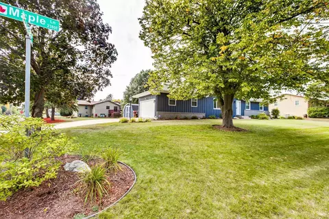 2366 Maple Ln E, Maplewood, MN 55109 photo 26
