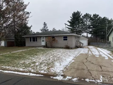 915 NE 7th Ave, Grand Rapids, MN 55744