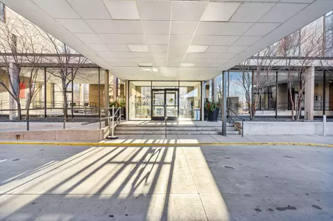 19 S 1st St #B2203, Minneapolis, MN 55401