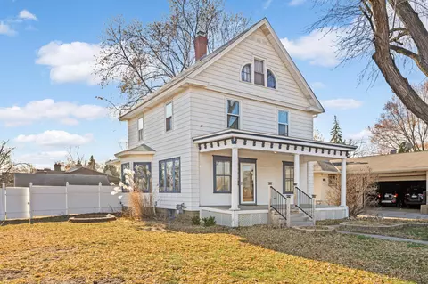 5605 42nd Ave N, Robbinsdale, MN 55422