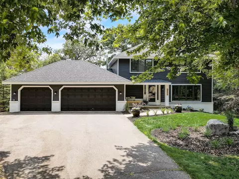 4856 Wellington Ct, Eagan, MN 55122