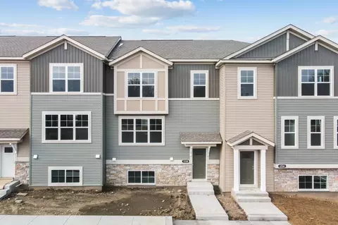 1516 Timberwood Ln, West Saint Paul, MN 55118
