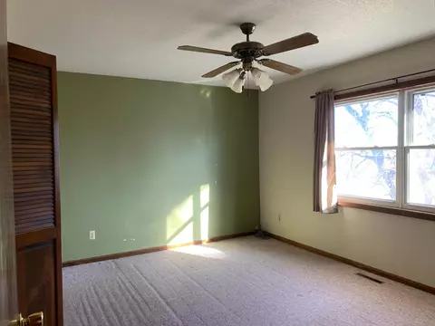 425 7th St NW, Plainview, MN 55964 photo 8