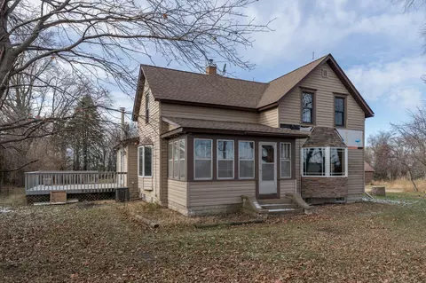 41964 425th Ave, Saint Peter, MN 56082
