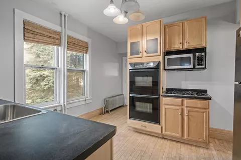 733 3rd St E, Saint Paul, MN 55106 photo 15