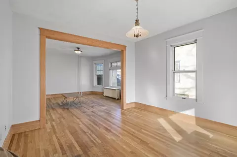 733 3rd St E, Saint Paul, MN 55106 photo 7