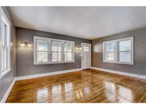 401 Hope St, Saint Paul, MN 55106
