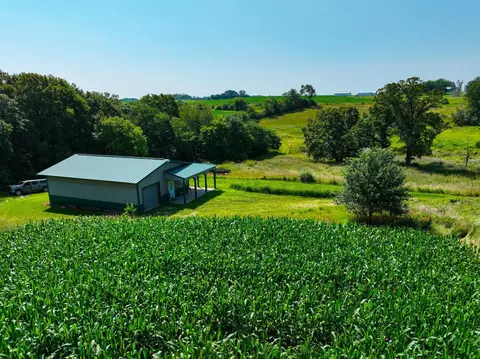 Xx71 Cherokee Road, Saint Charles Twp, MN 55972