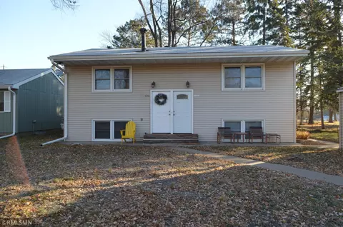 8875 Pascal Ave N, Lexington, MN 55014