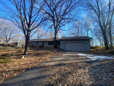 13732 Wellington Cres, Burnsville, MN 55337