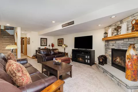 4195 Starbridge Ct, Eagan, MN 55122 photo 5
