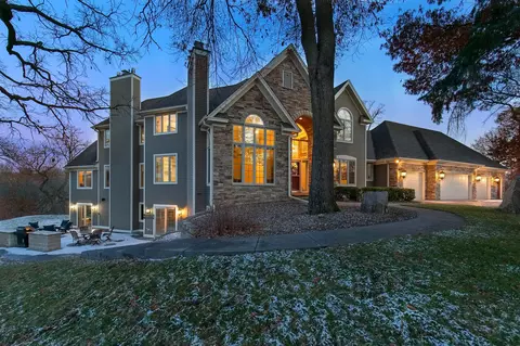 11037 Branching Horn, Eden Prairie, MN 55347