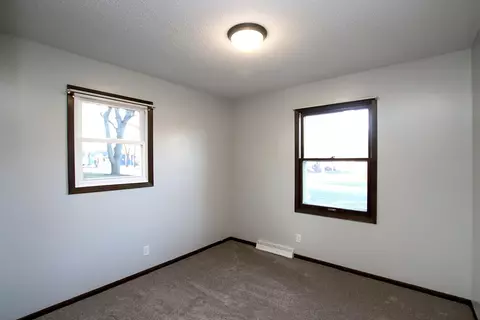 406 E Brooks St, Arlington, MN 55307 photo 12