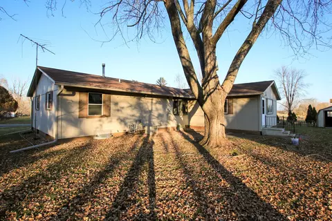 406 E Brooks St, Arlington, MN 55307 photo 19