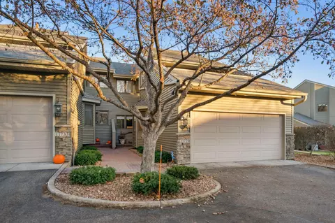 11729 Tulip St NW, Coon Rapids, MN 55433