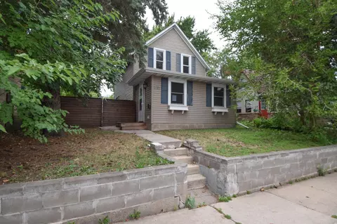 1121 Marion St, Saint Paul, MN 55117