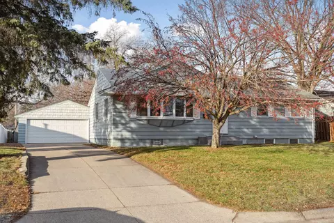 6425 Marlin Dr, Brooklyn Center, MN 55429