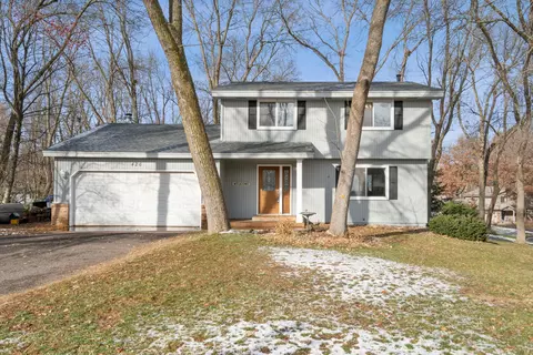 426 Birchwood Ct, Birchwood Village, MN 55110