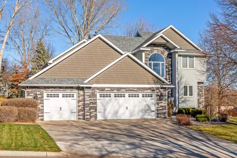 8685 Blackoaks Ln N, Maple Grove, MN 55311