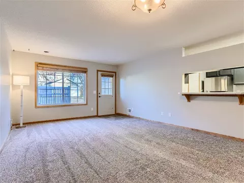 4411 Naper Bay #94, Eagan, MN 55122 photo 7