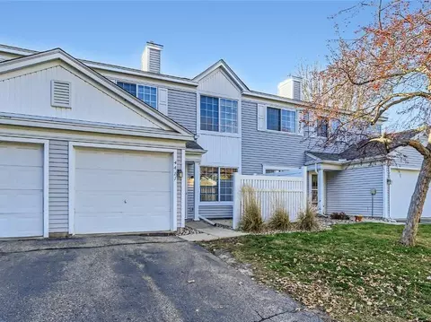 4411 Naper Bay #94, Eagan, MN 55122 photo 2