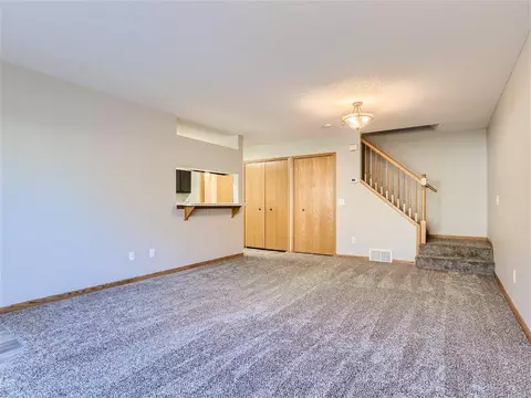 4411 Naper Bay #94, Eagan, MN 55122 photo 5