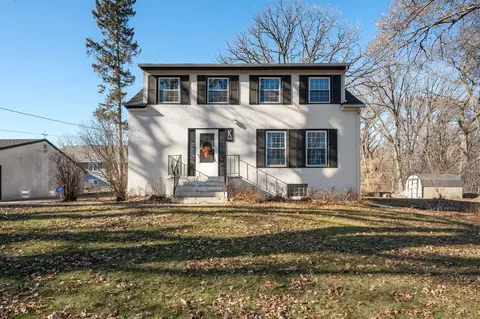 2243 6th St N, North Saint Paul, MN 55109