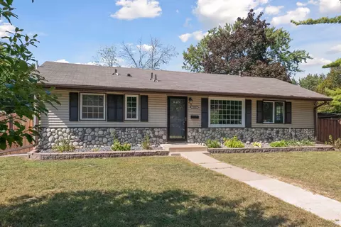 5849 Rhode Island Ave N, Crystal, MN 55428