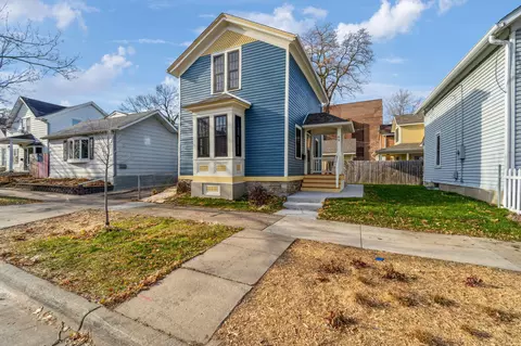 69 Garfield St, Saint Paul, MN 55102
