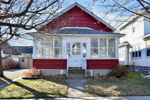 607 W King St, Winona, MN 55987