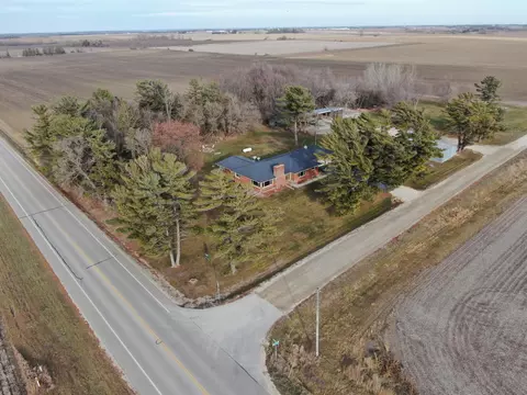 4301 95th St SW, Stewartville, MN 55976