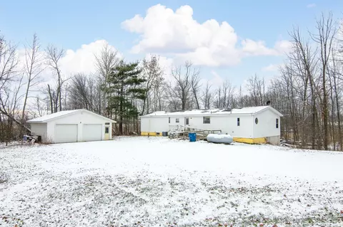 221 13 12 14th Ave, Almena, WI 54889
