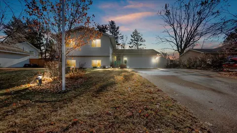 7609 119th Ave N, Champlin, MN 55316