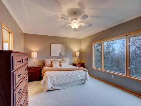 3922 Donegal Way, Eagan, MN 55122 photo 12