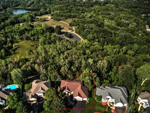 3922 Donegal Way, Eagan, MN 55122 photo 43
