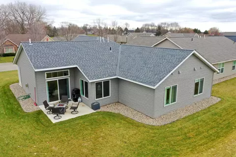 900 19th St SE, Willmar, MN 56201 photo 3