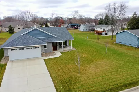 900 19th St SE, Willmar, MN 56201 photo 39