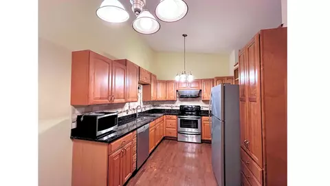 4464 Clover Ln #B, Eagan, MN 55122 photo 3