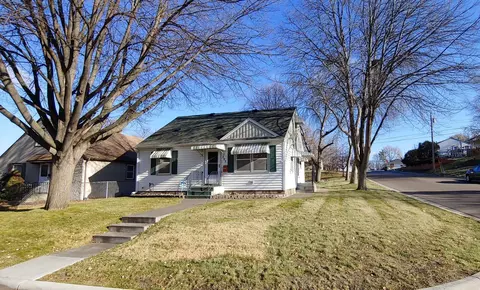 357 13th Ave S, South Saint Paul, MN 55075
