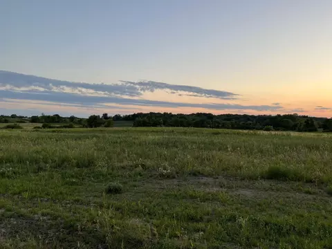 8865 Grace Ln N, Greenfield, MN 55357