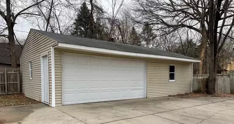 531 Division St W, Faribault, MN 55021 photo 14