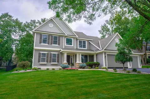 10476 Raleigh Rd, Woodbury, MN 55129