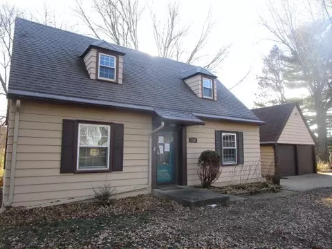 124 S Morningside Dr, Le Sueur, MN 56058