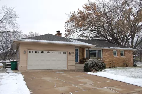 7015 Jersey Cir N, Crystal, MN 55427